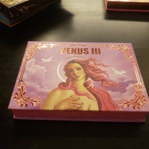 Lime Crime Venus 3